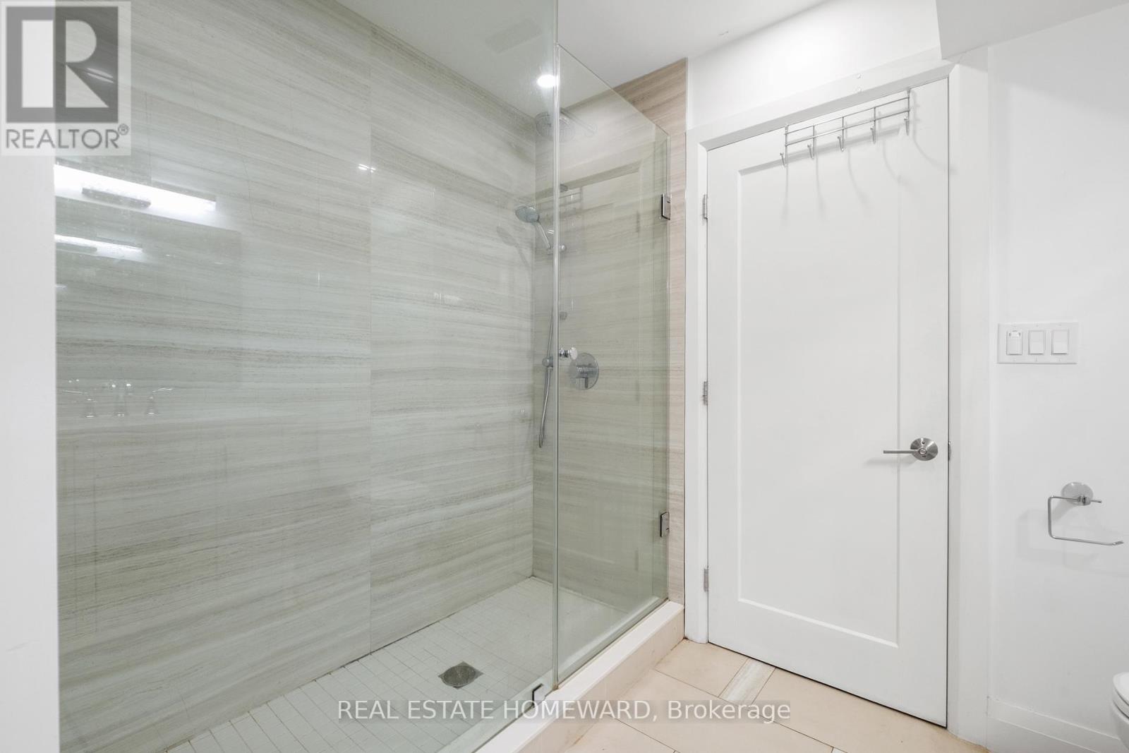 Photo 14 of Basement 52 Garnock Avenue, Toronto ON