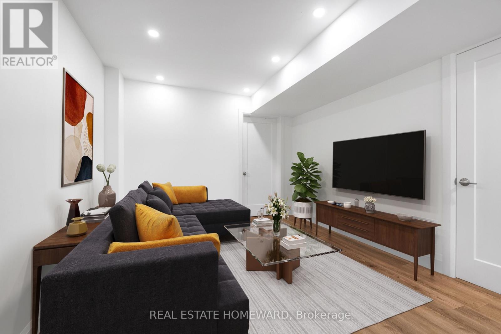 Photo 2 of Basement 52 Garnock Avenue, Toronto ON