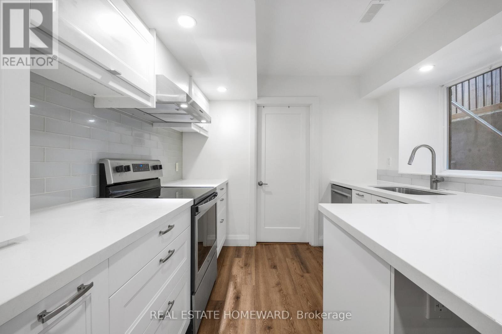 Photo 5 of Basement 52 Garnock Avenue, Toronto ON