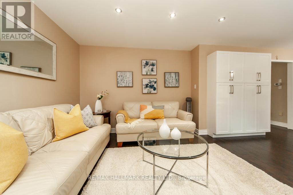 Photo 14 of 73 Armitage Crescent, Ajax ON