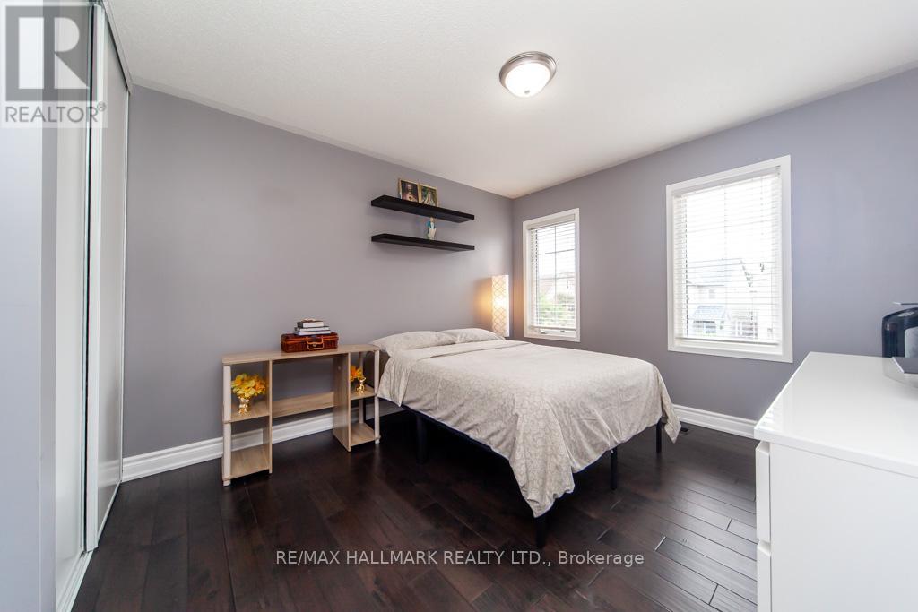 Photo 31 of 73 Armitage Crescent, Ajax ON
