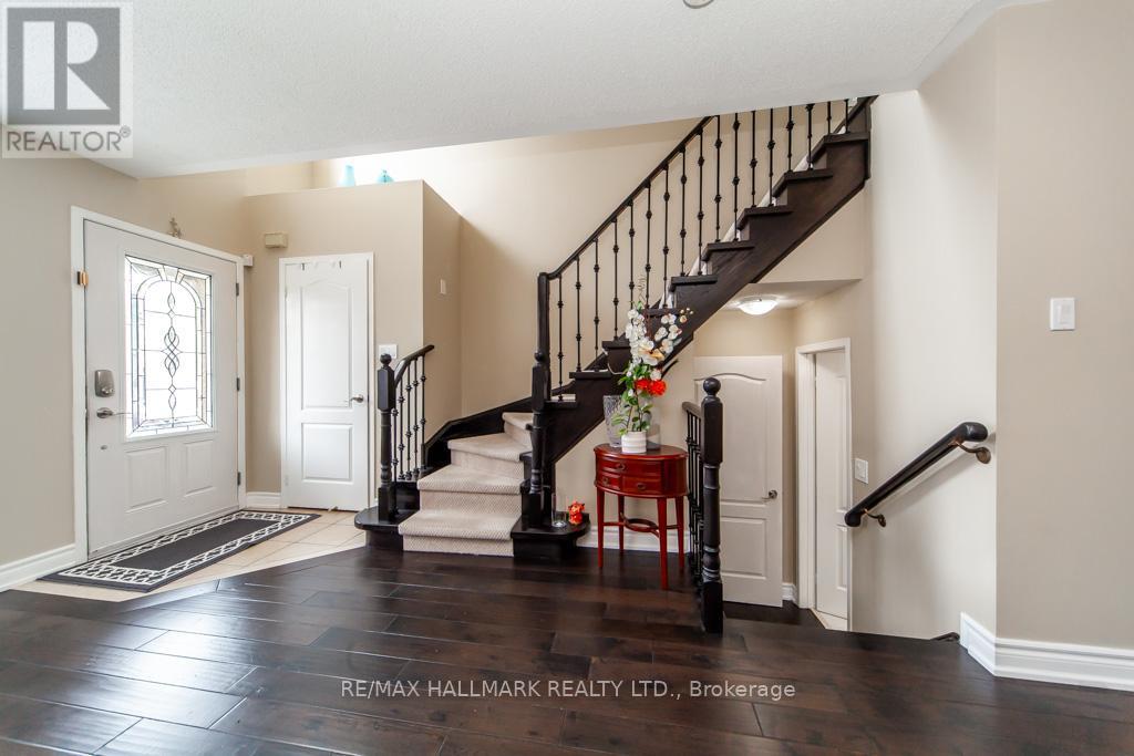 Photo 9 of 73 Armitage Crescent, Ajax ON