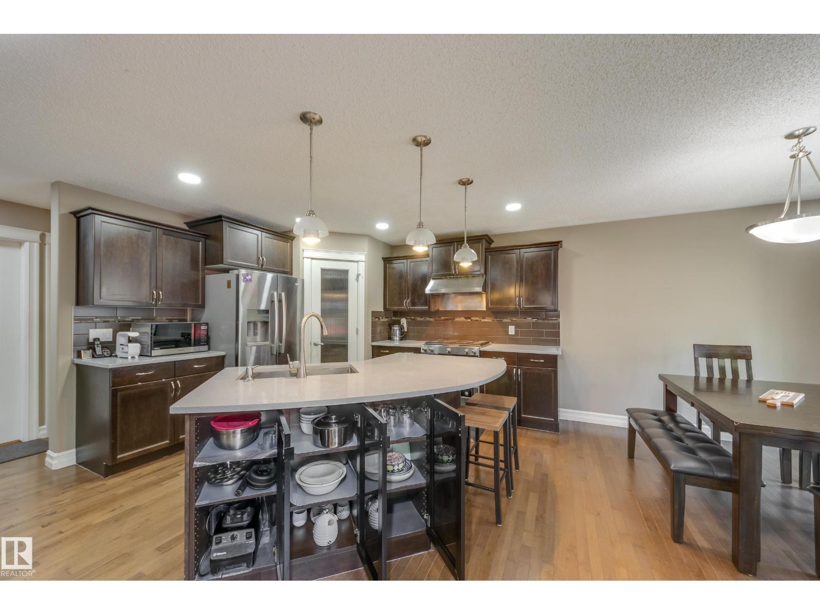 Photo 11 of 11605 16 A Av Sw, Edmonton AB