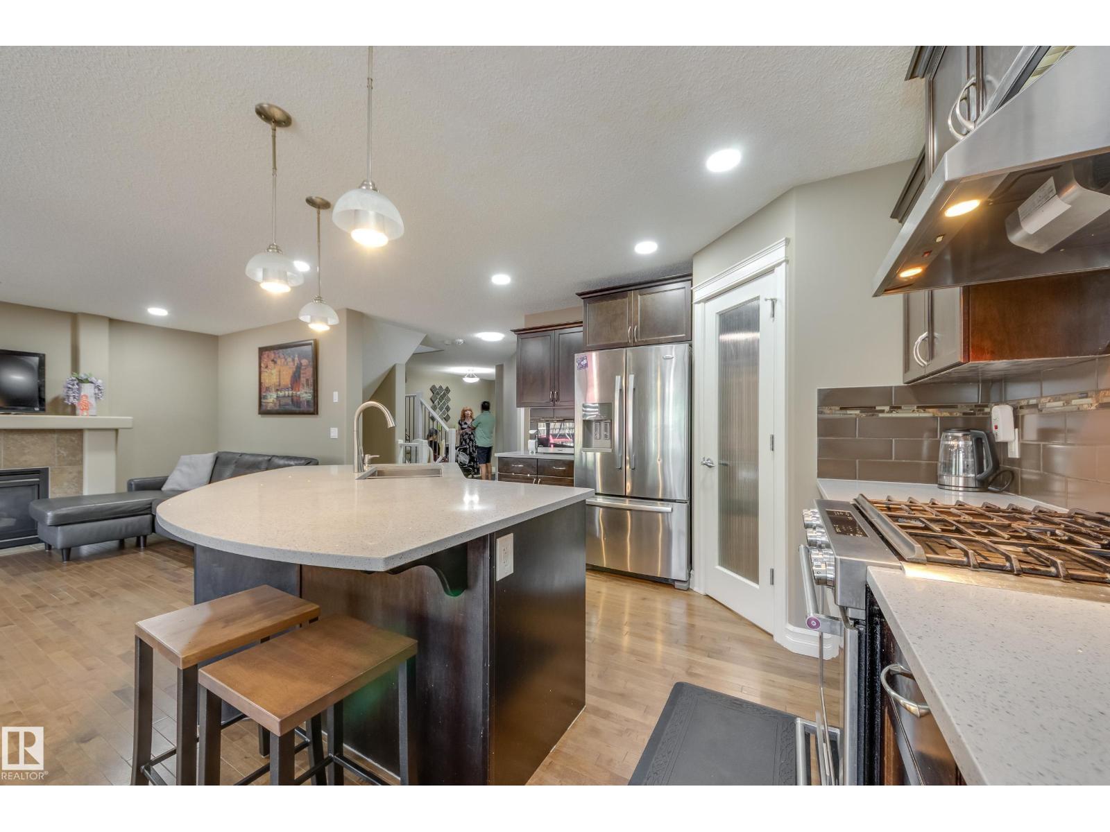 Photo 13 of 11605 16 A Av Sw, Edmonton AB