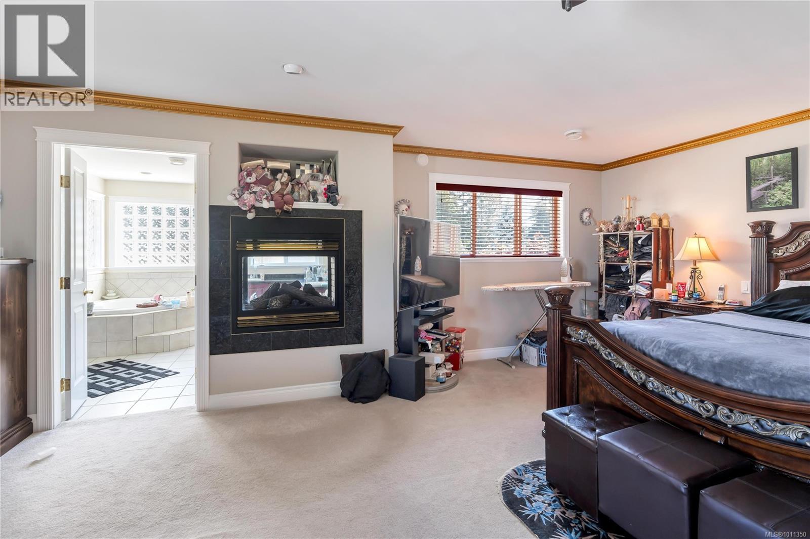 6797 Hampton Pl, Duncan