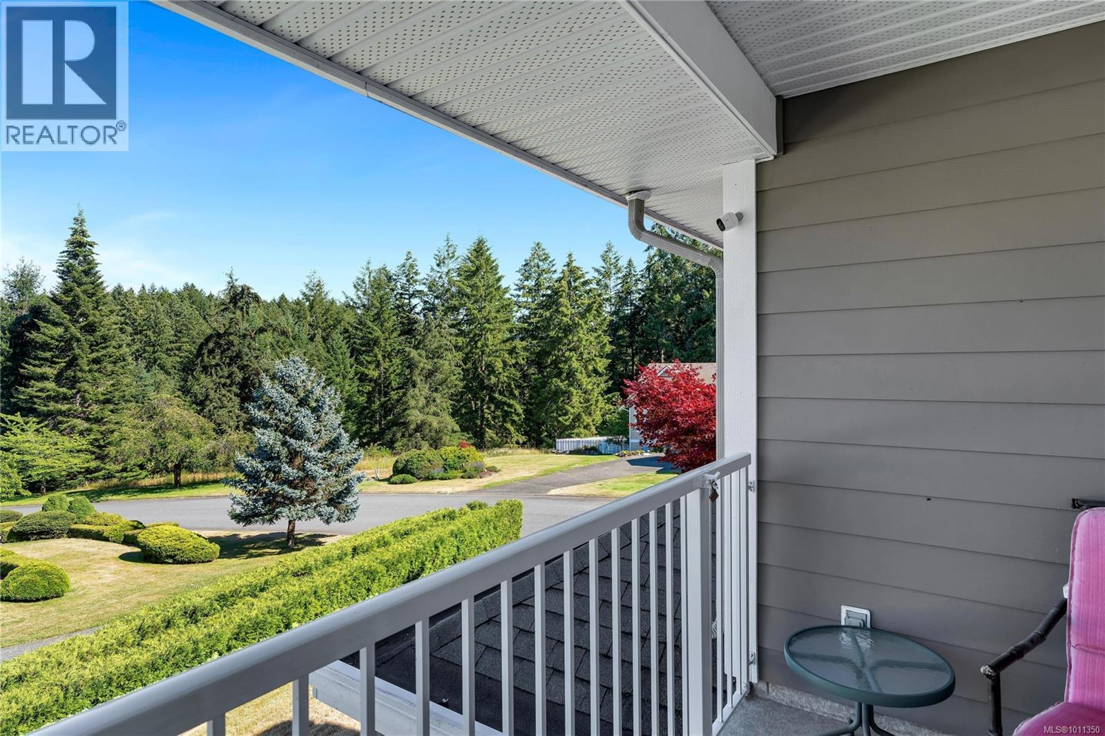 6797 Hampton Pl, Duncan