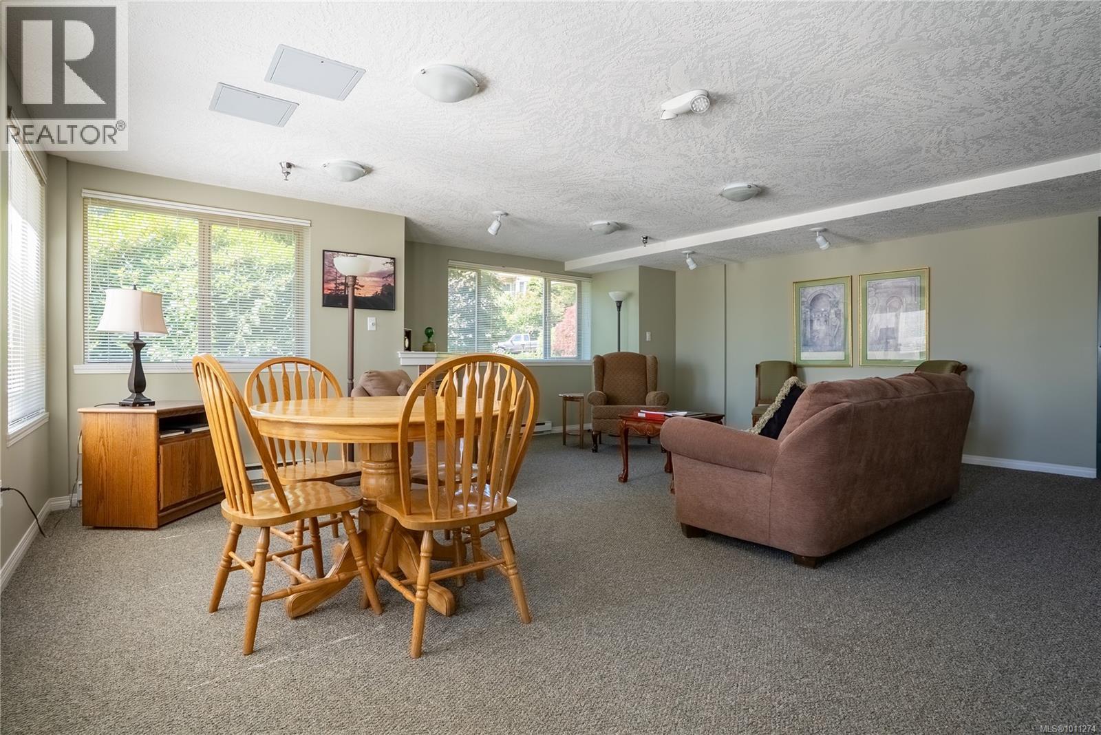 Photo 6 of 110 121 Aldersmith Pl, View Royal BC