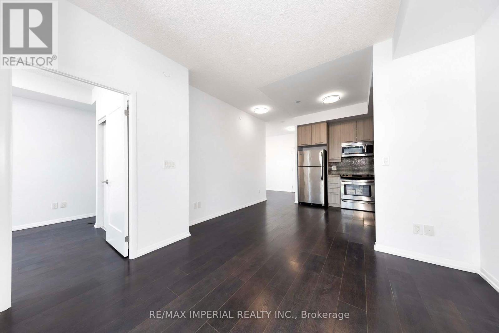 Photo 18 of 530 540 Bur Oak Avenue, Markham ON