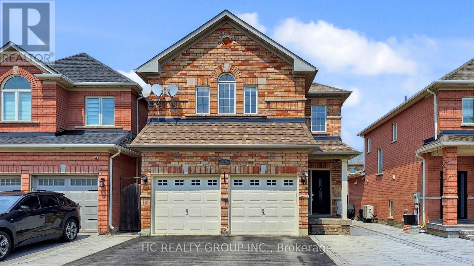 Photo 1 of 67 Melbourne Drive, Richmond Hill ON
