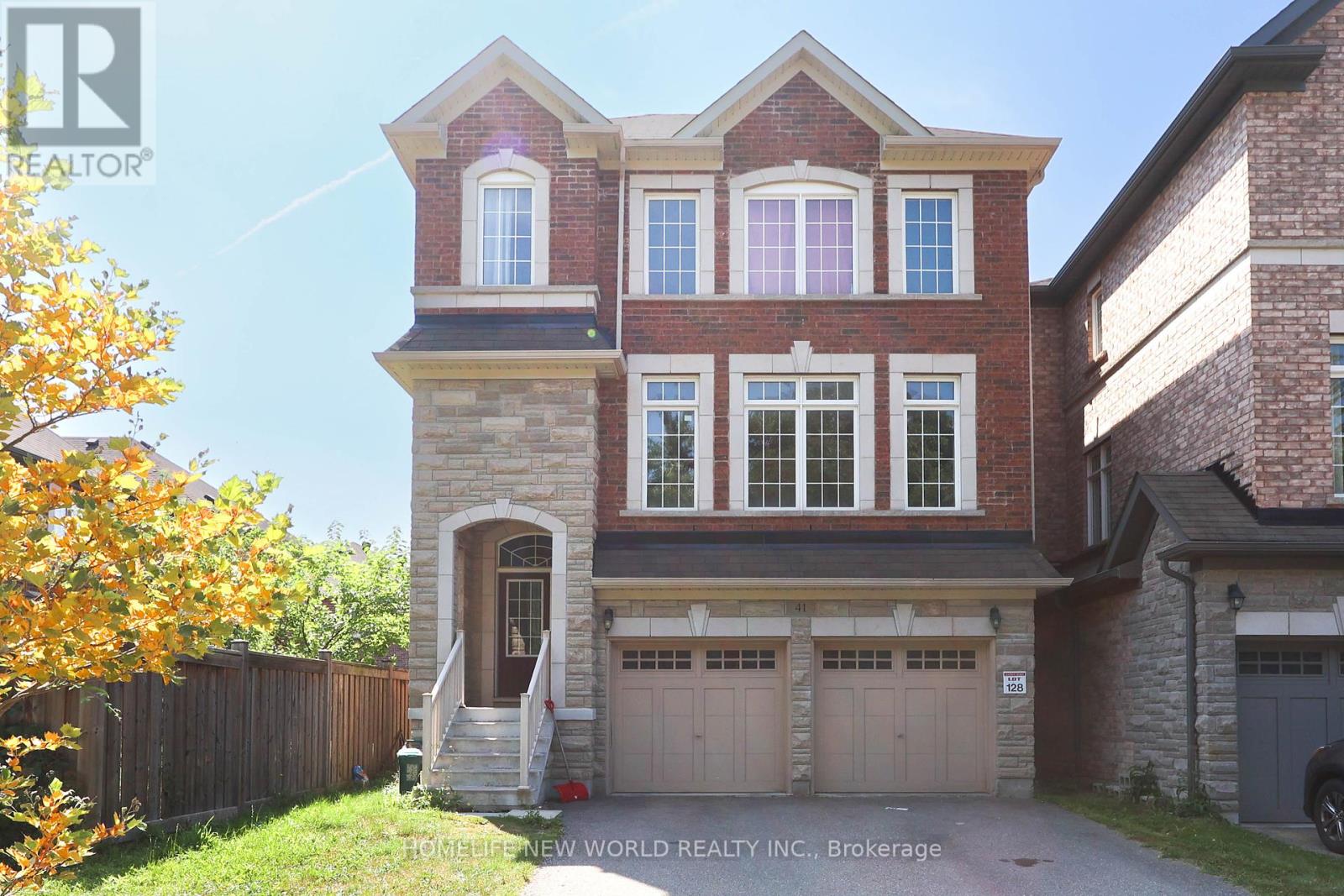 Photo 26 of Master 3rd Fl 41 Pulpwood Crescent, Richmond Hill ON