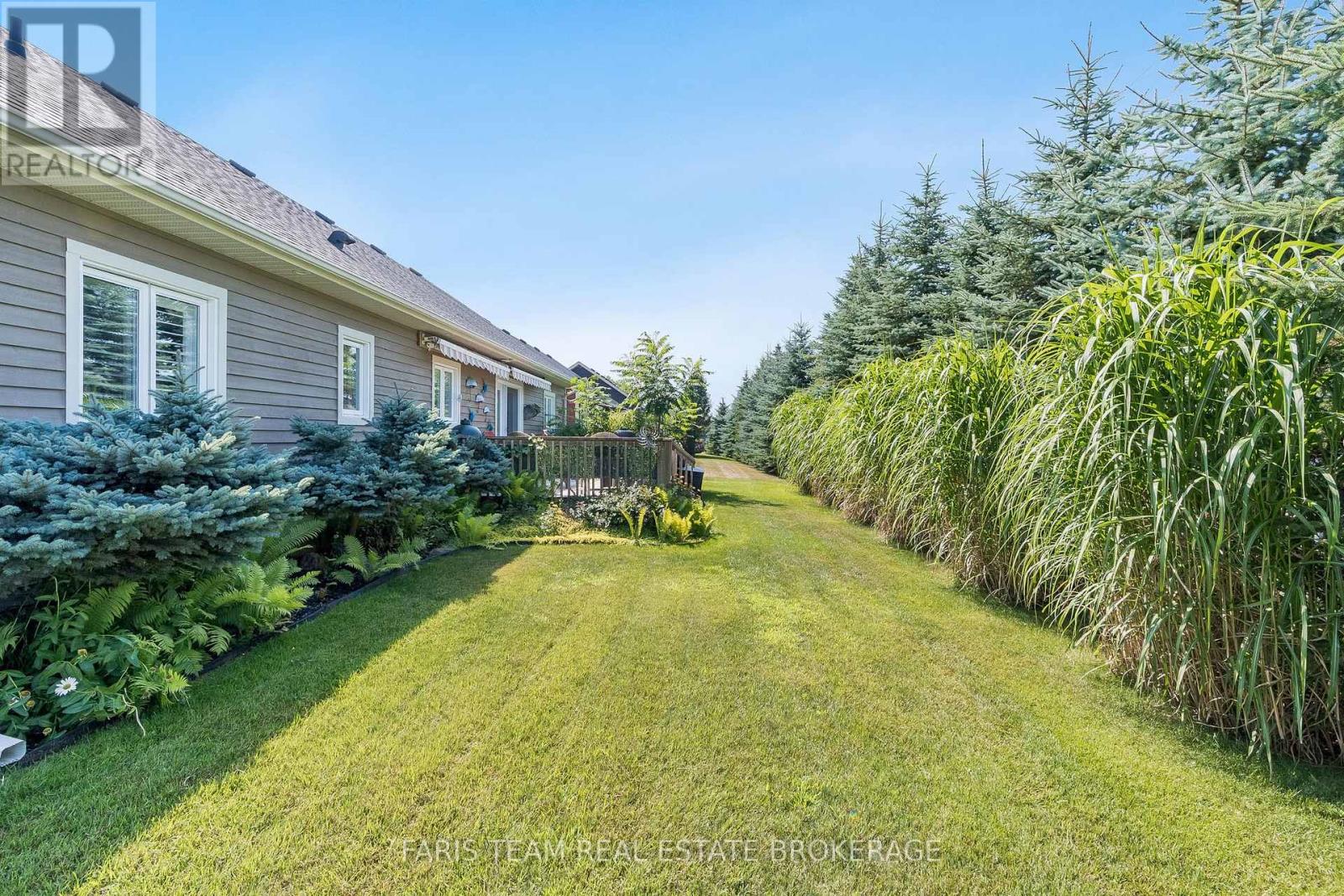 Photo 14 of 2 Grew Crescent, Penetanguishene ON