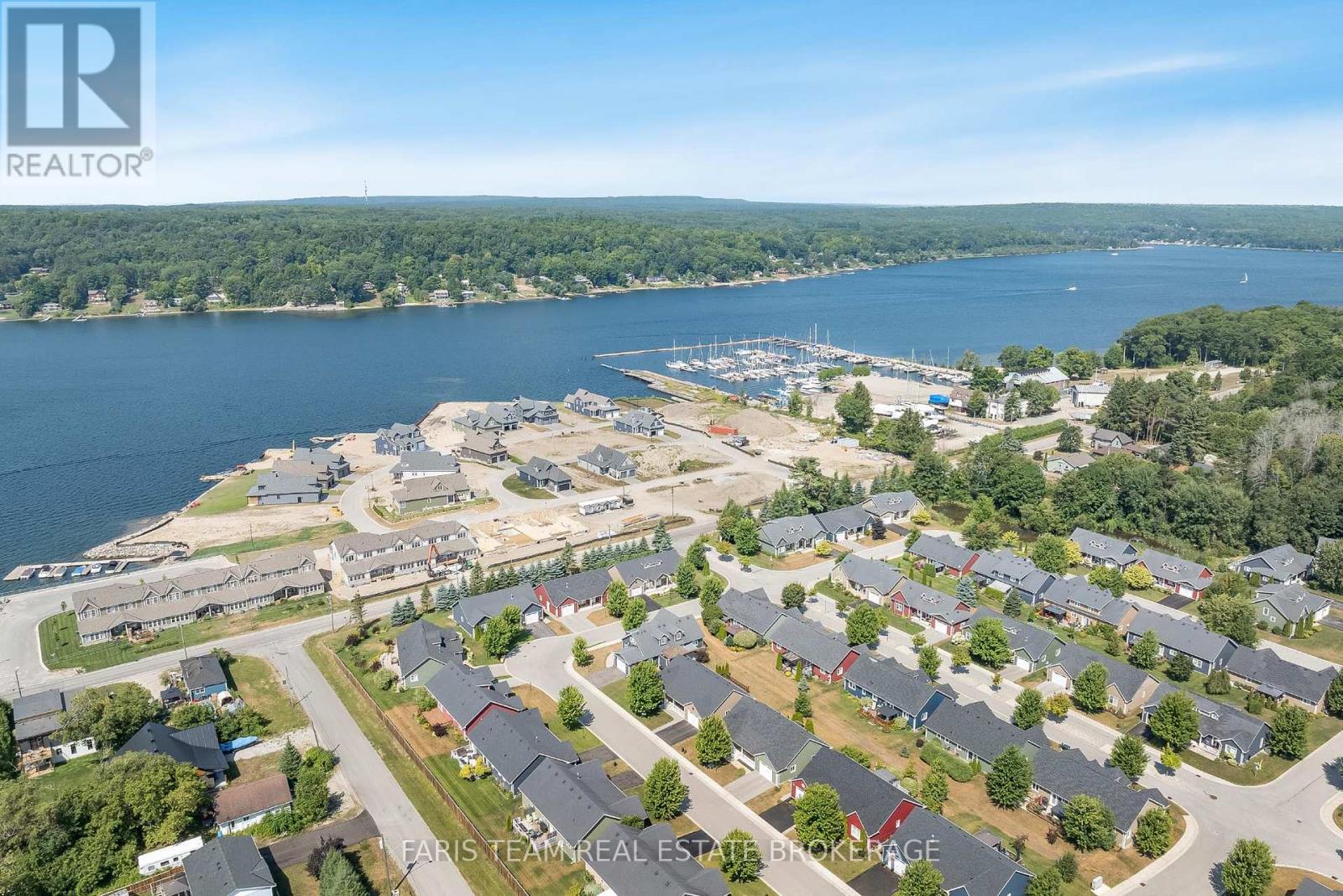 Photo 22 of 2 Grew Crescent, Penetanguishene ON