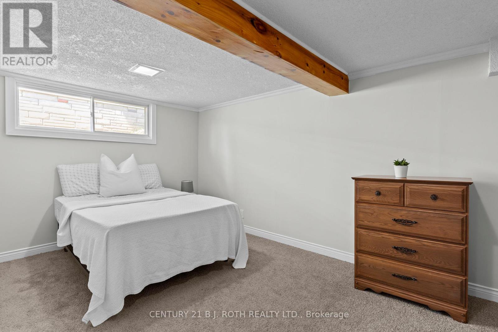 Photo 23 of 307 Linwood Avenue, Orillia ON
