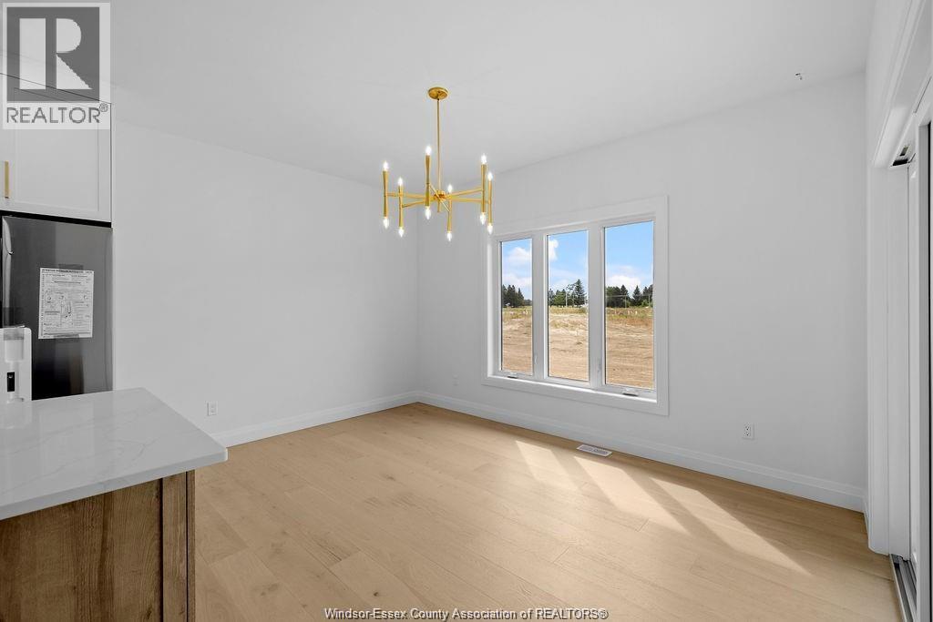 Photo 12 of 8040 Meo Boulevard, Lasalle ON