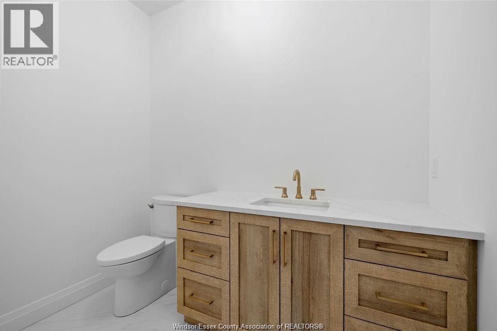 Photo 27 of 8040 Meo Boulevard, Lasalle ON