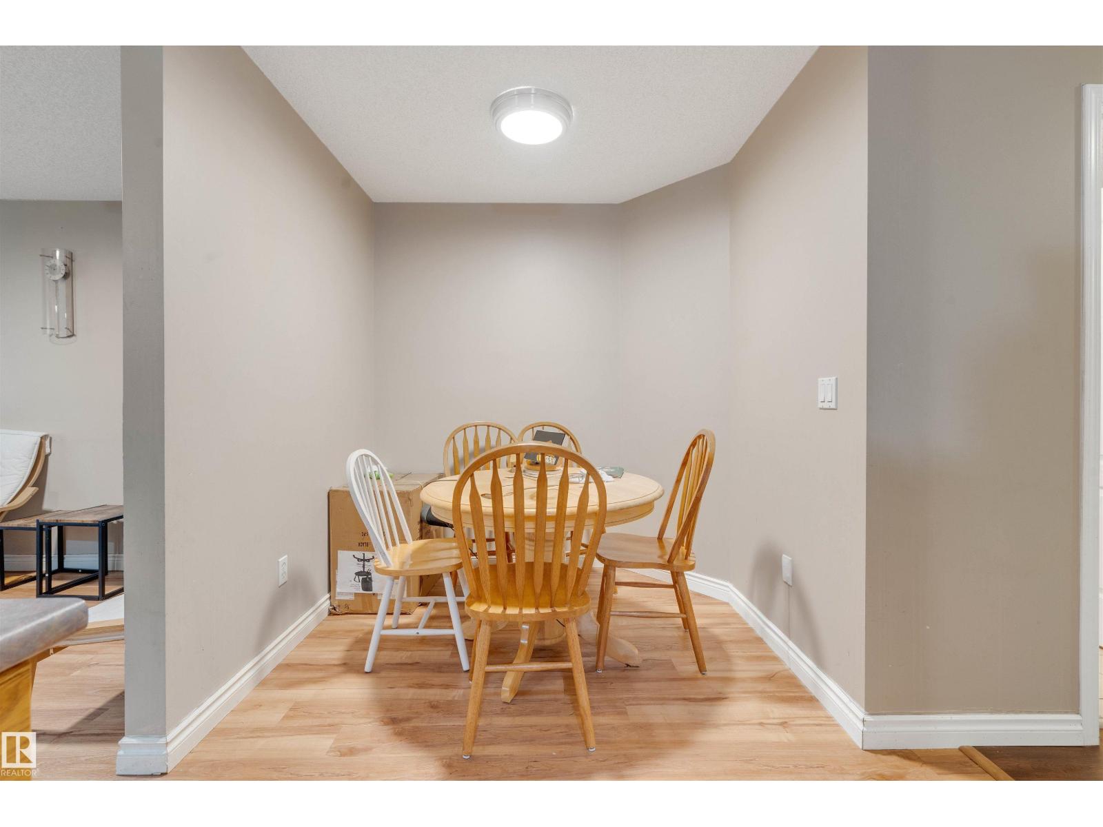 Photo 13 of 12957 12959 117 St Nw, Edmonton AB