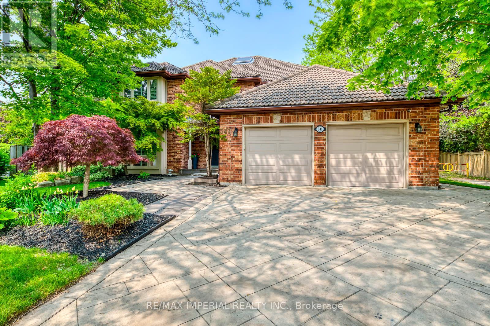 Photo 17 of 341 Acacia Court, Oakville ON