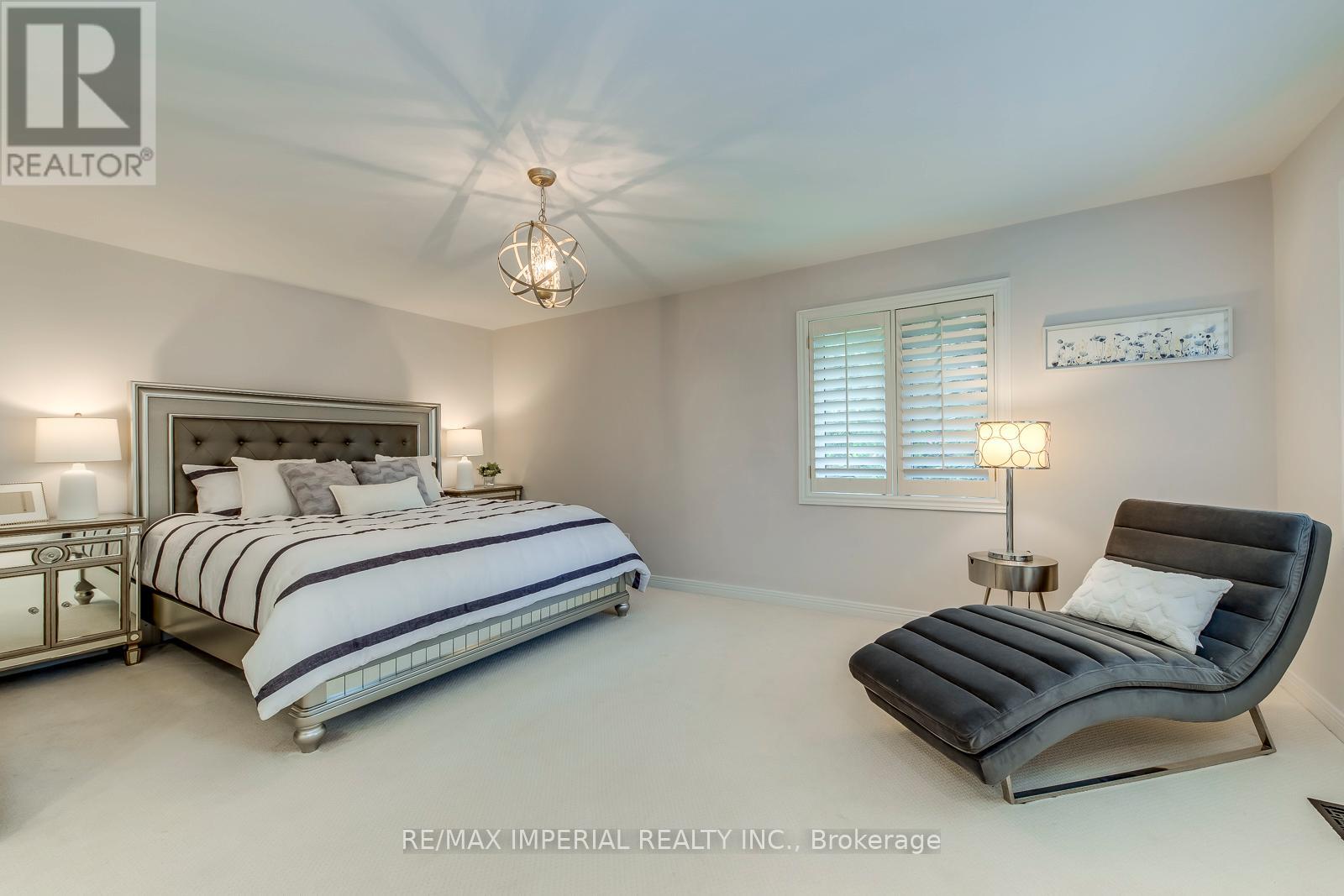 Photo 35 of 341 Acacia Court, Oakville ON