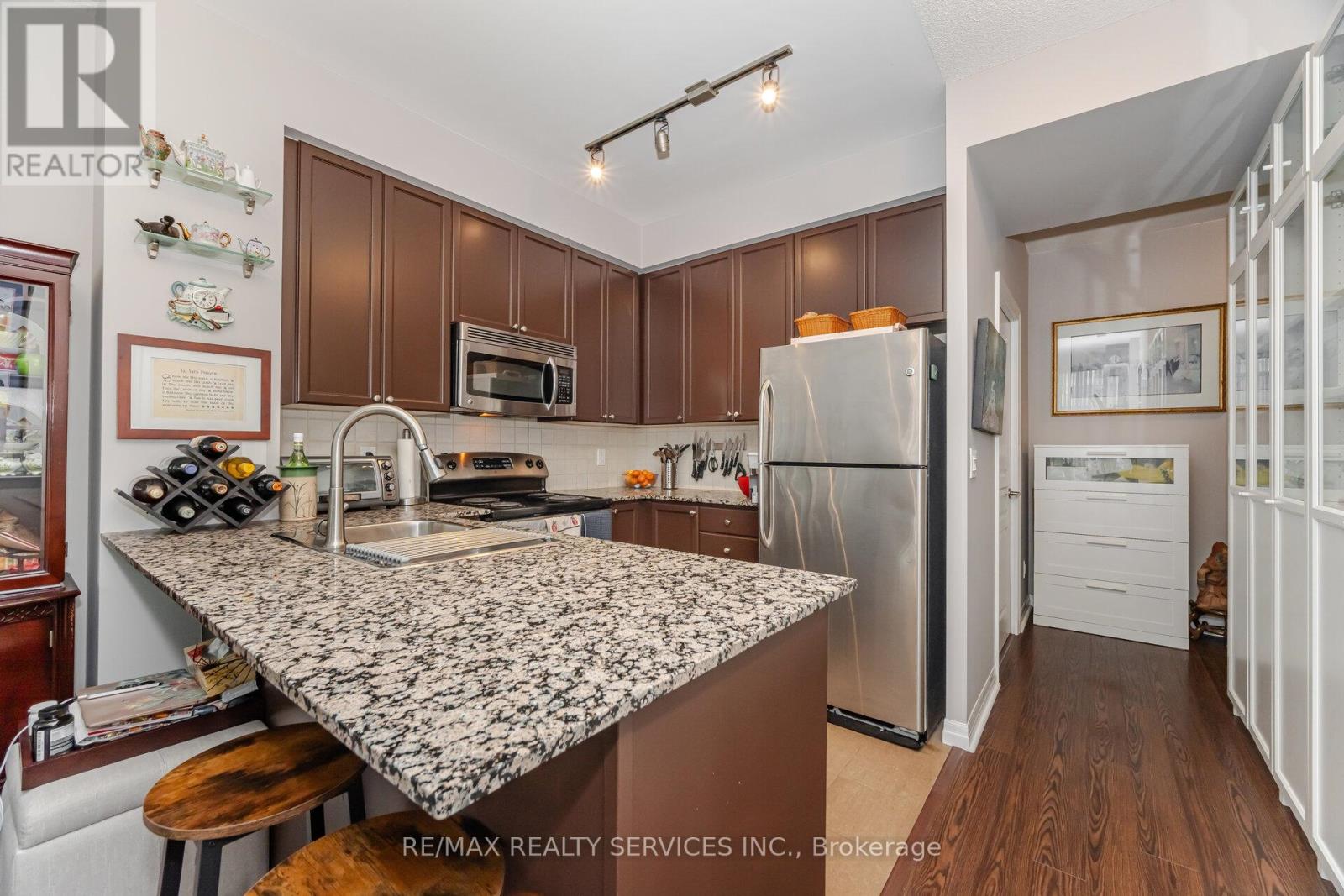 Photo 23 of 810 225 Webb Drive, Mississauga ON