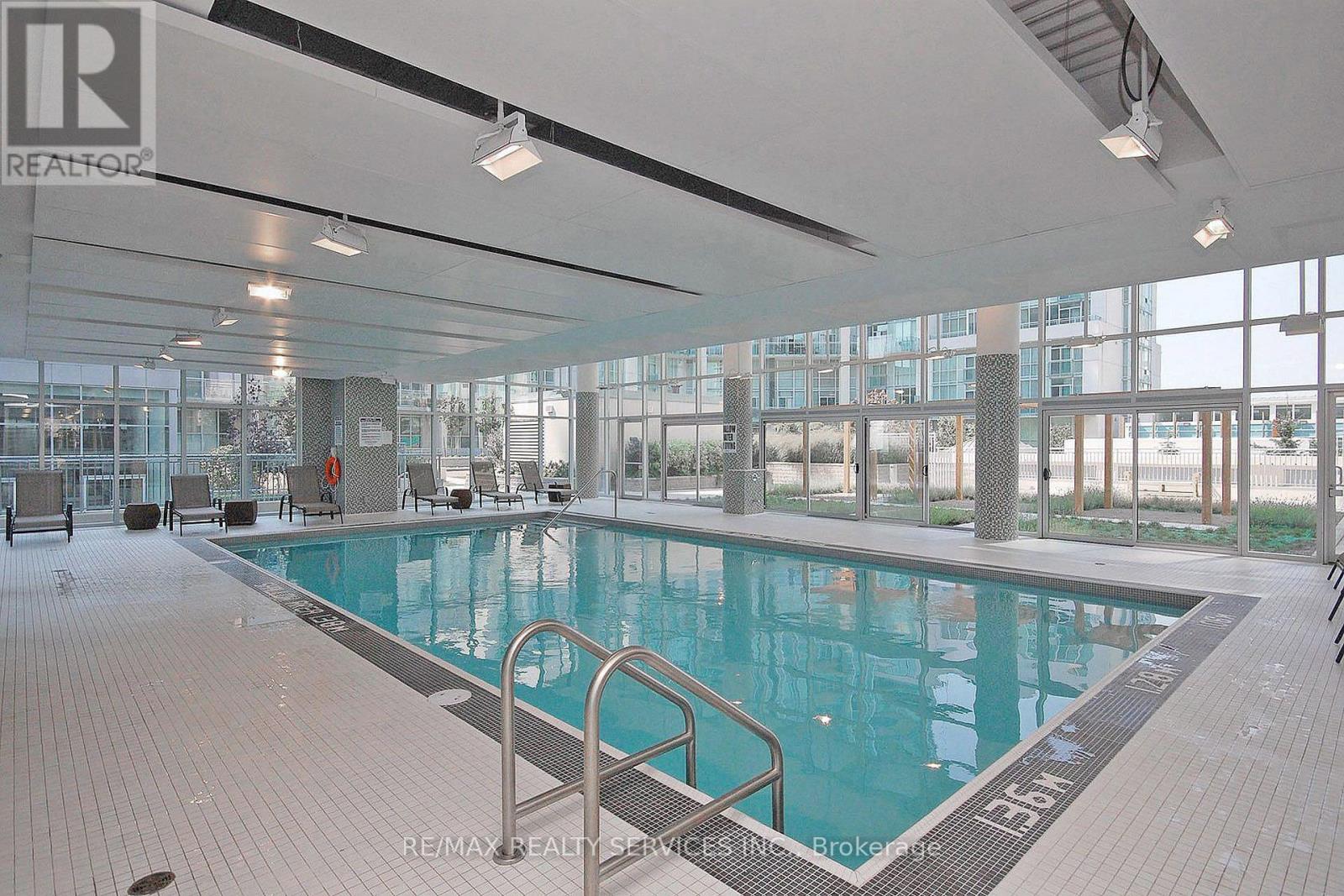 Photo 18 of 810 225 Webb Drive, Mississauga ON
