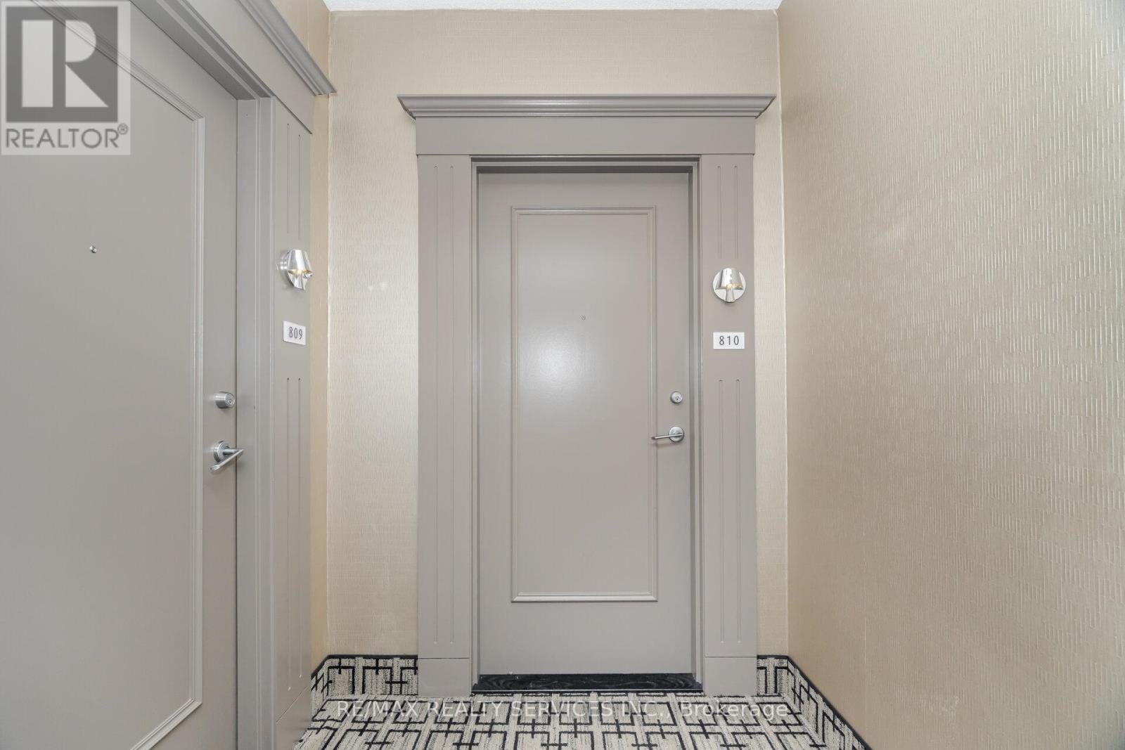 Photo 43 of 810 225 Webb Drive, Mississauga ON