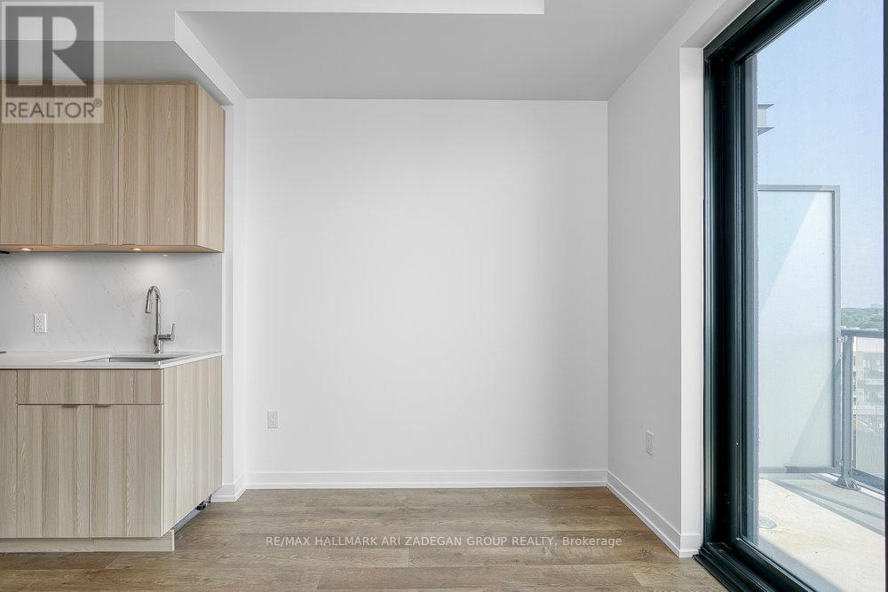 Photo 8 of 814 251 Masonry Way, Mississauga ON