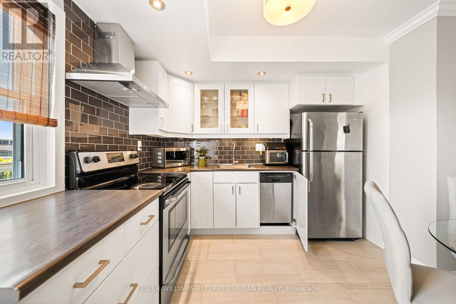 Photo 41 of 1078 Dovercourt Road, Toronto ON