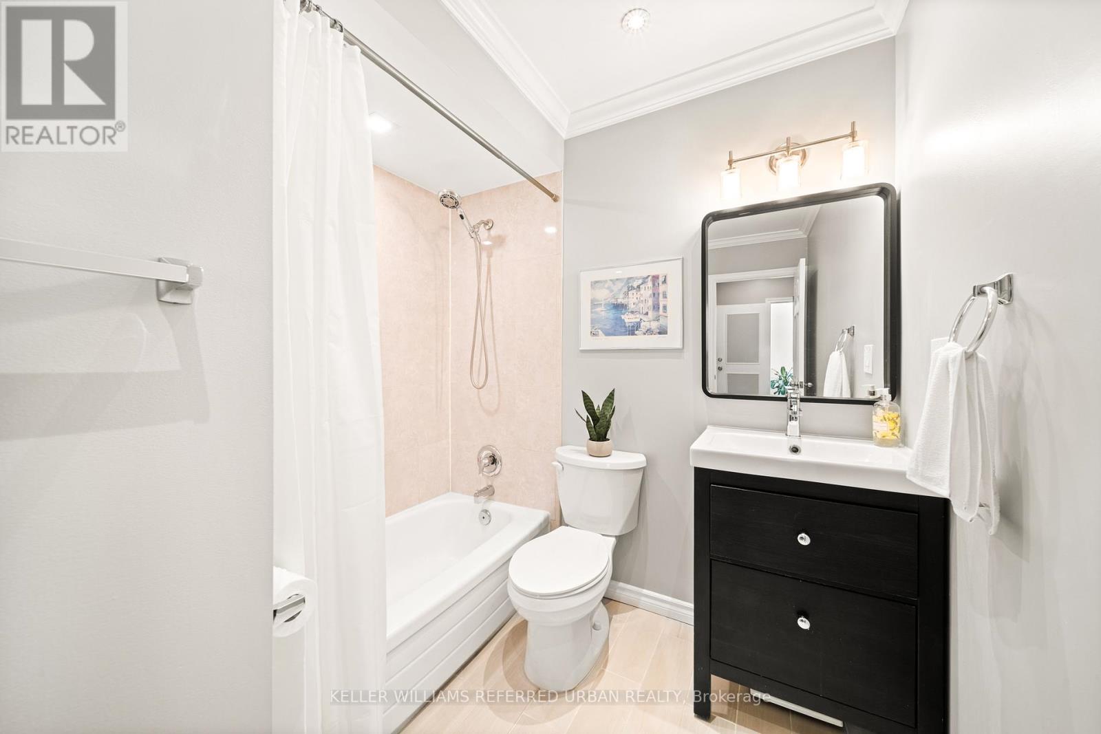 Photo 47 of 1078 Dovercourt Road, Toronto ON