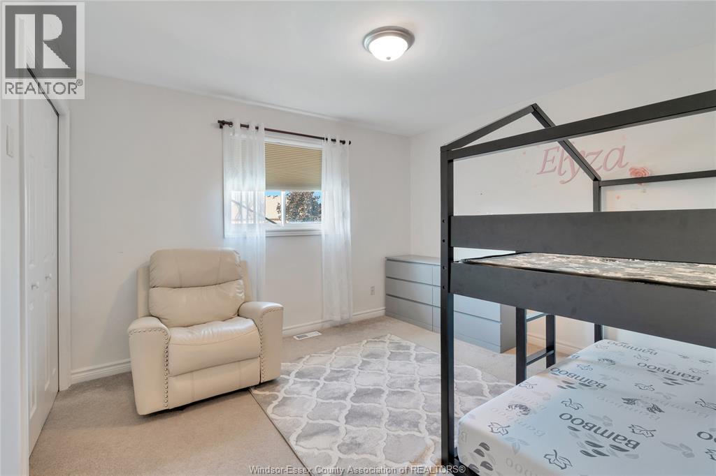 Photo 16 of 1414 Girard Drive, Lakeshore ON