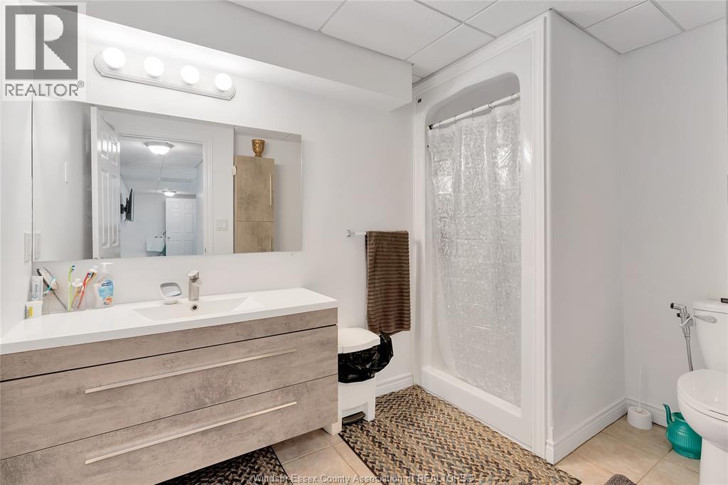 Photo 27 of 1414 Girard Drive, Lakeshore ON
