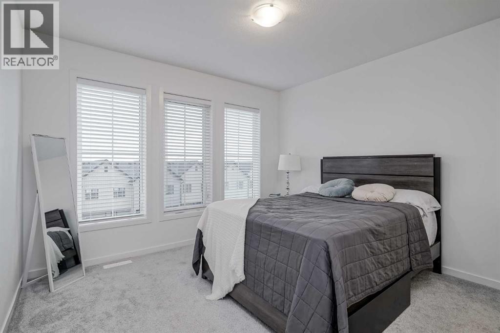 Photo 21 of 25 South Point Manor Sw, Airdrie AB