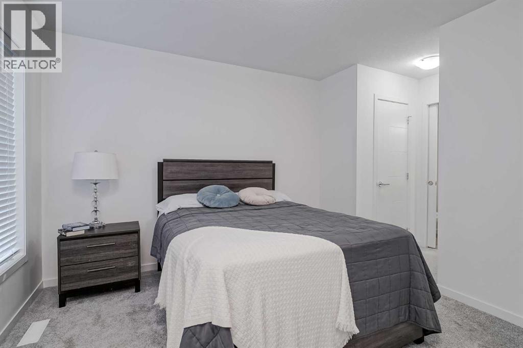 Photo 22 of 25 South Point Manor Sw, Airdrie AB