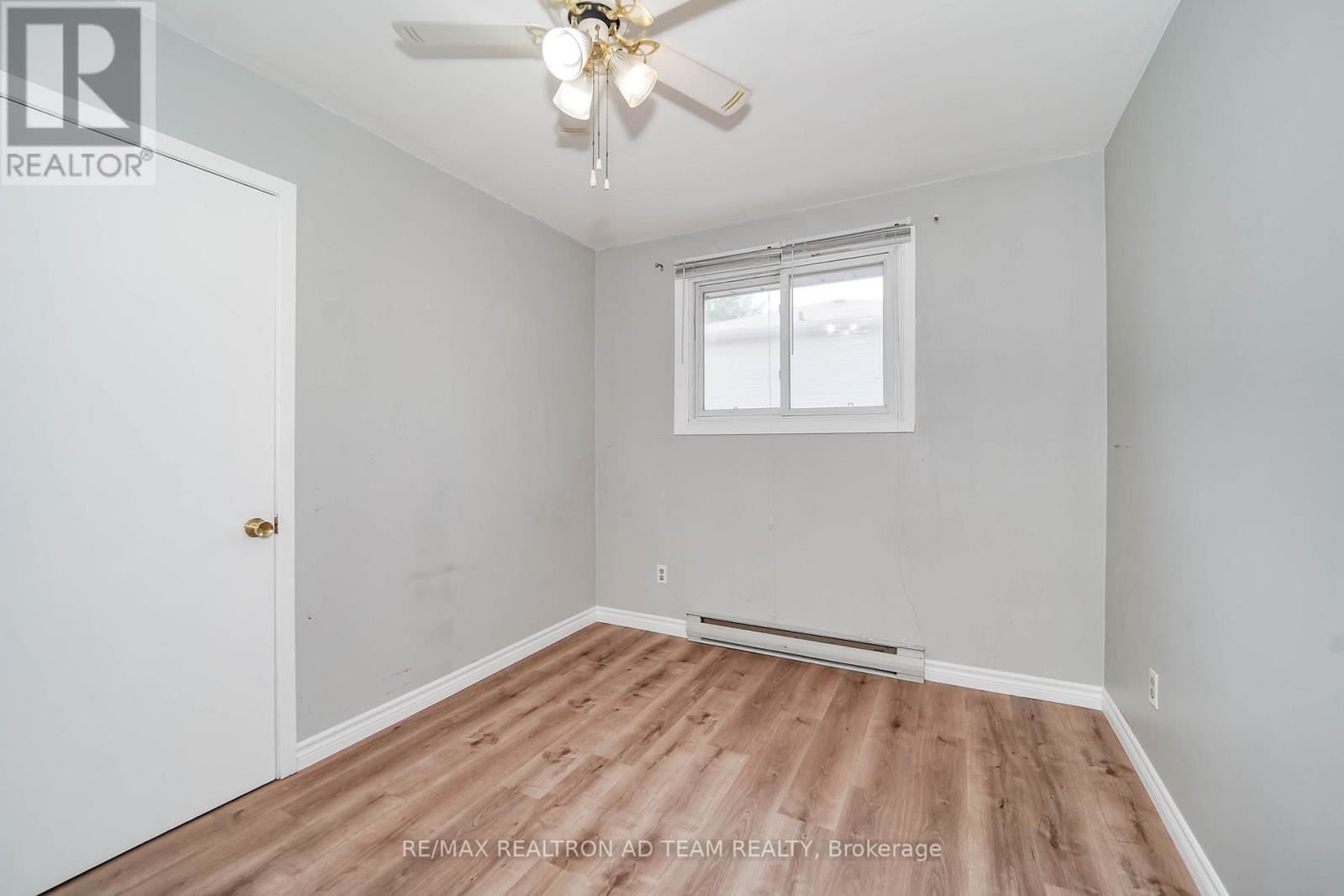 Photo 13 of 20 Little Avenue, Clarington ON