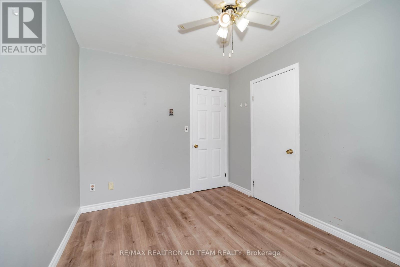 Photo 14 of 20 Little Avenue, Clarington ON