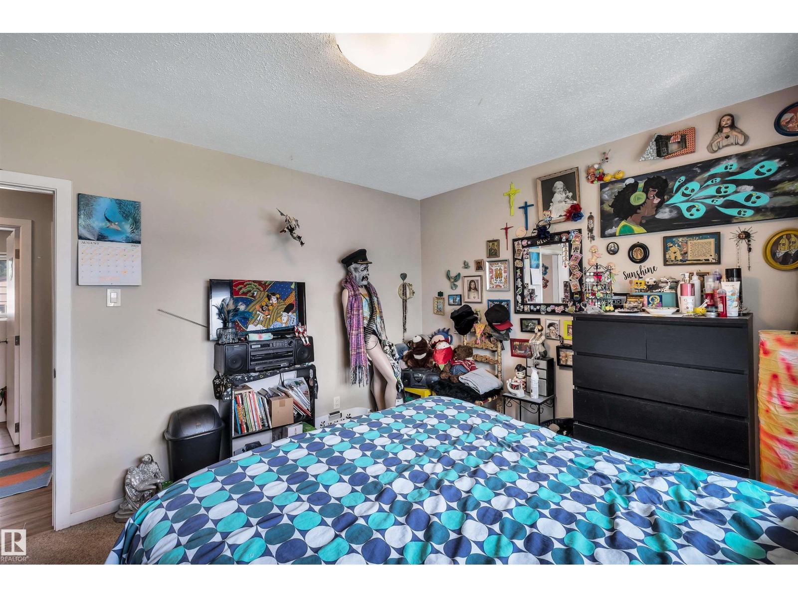 Photo 21 of 9516 63 Av Nw, Edmonton AB