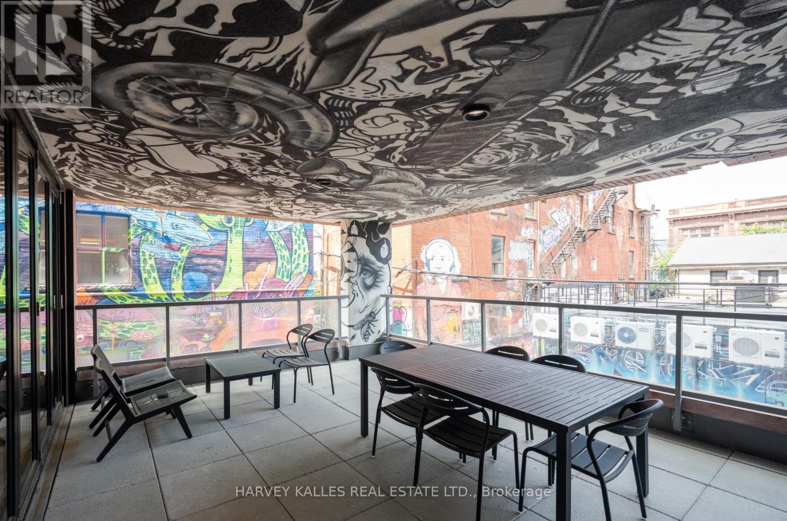 Photo 34 of 507 2 Augusta Avenue, Toronto ON