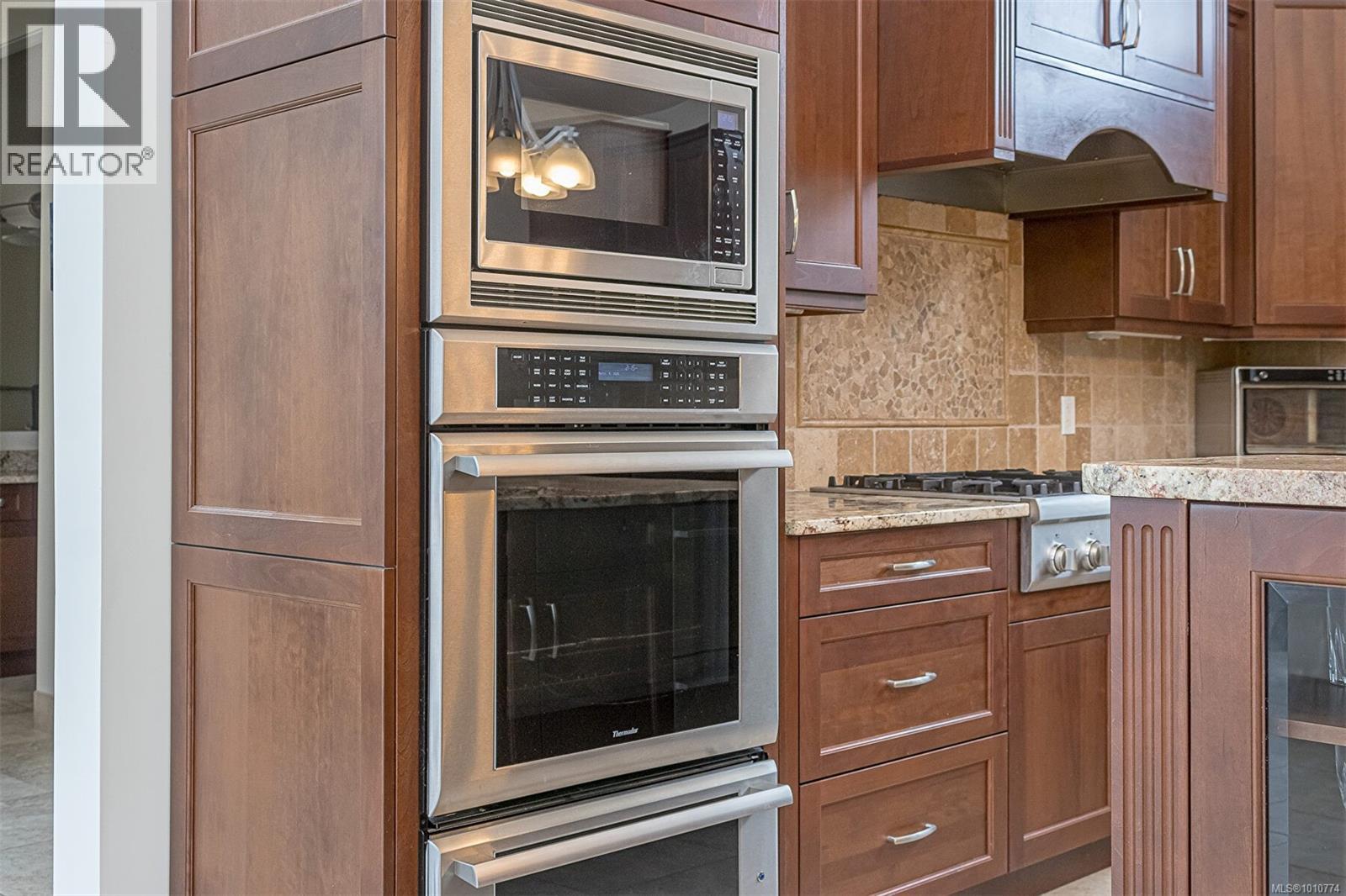 Photo 27 of 10801 Guilbride Dr, Ladysmith BC