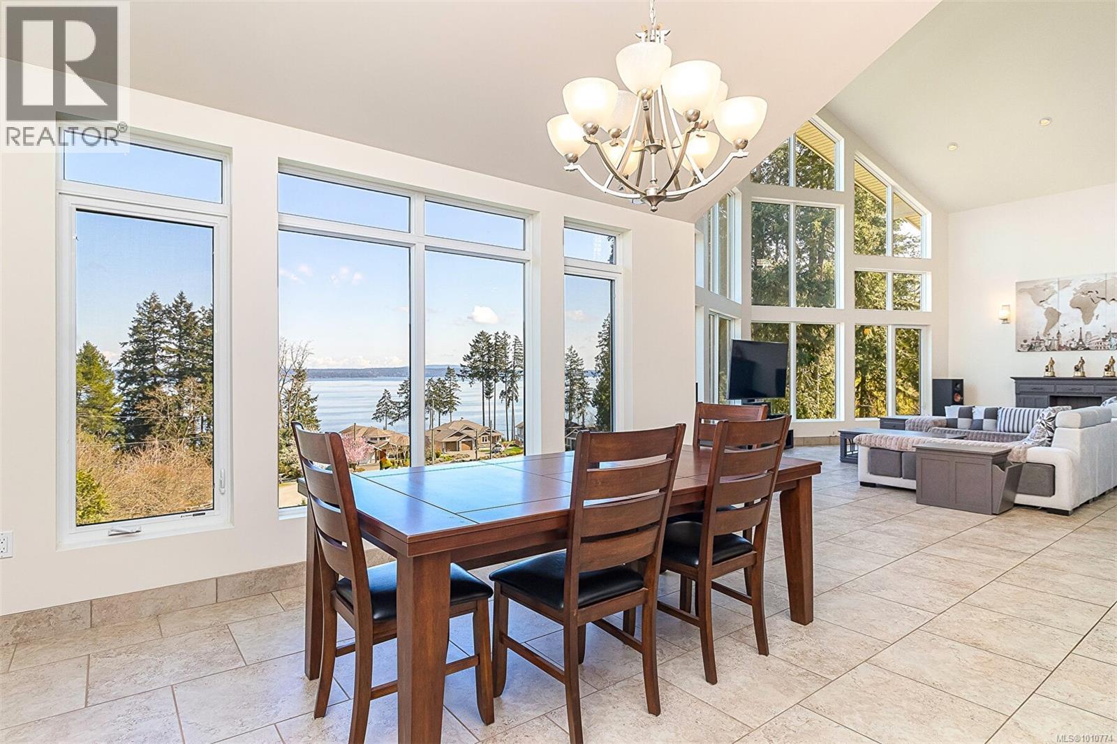 Photo 35 of 10801 Guilbride Dr, Ladysmith BC