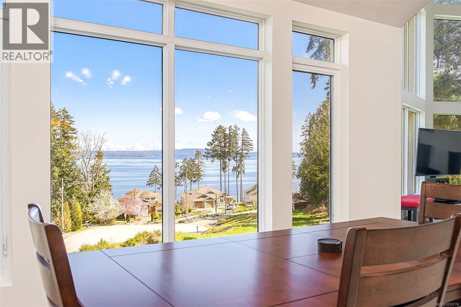 Photo 32 of 10801 Guilbride Dr, Ladysmith BC