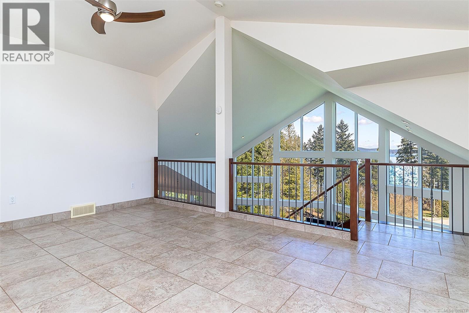 Photo 54 of 10801 Guilbride Dr, Ladysmith BC