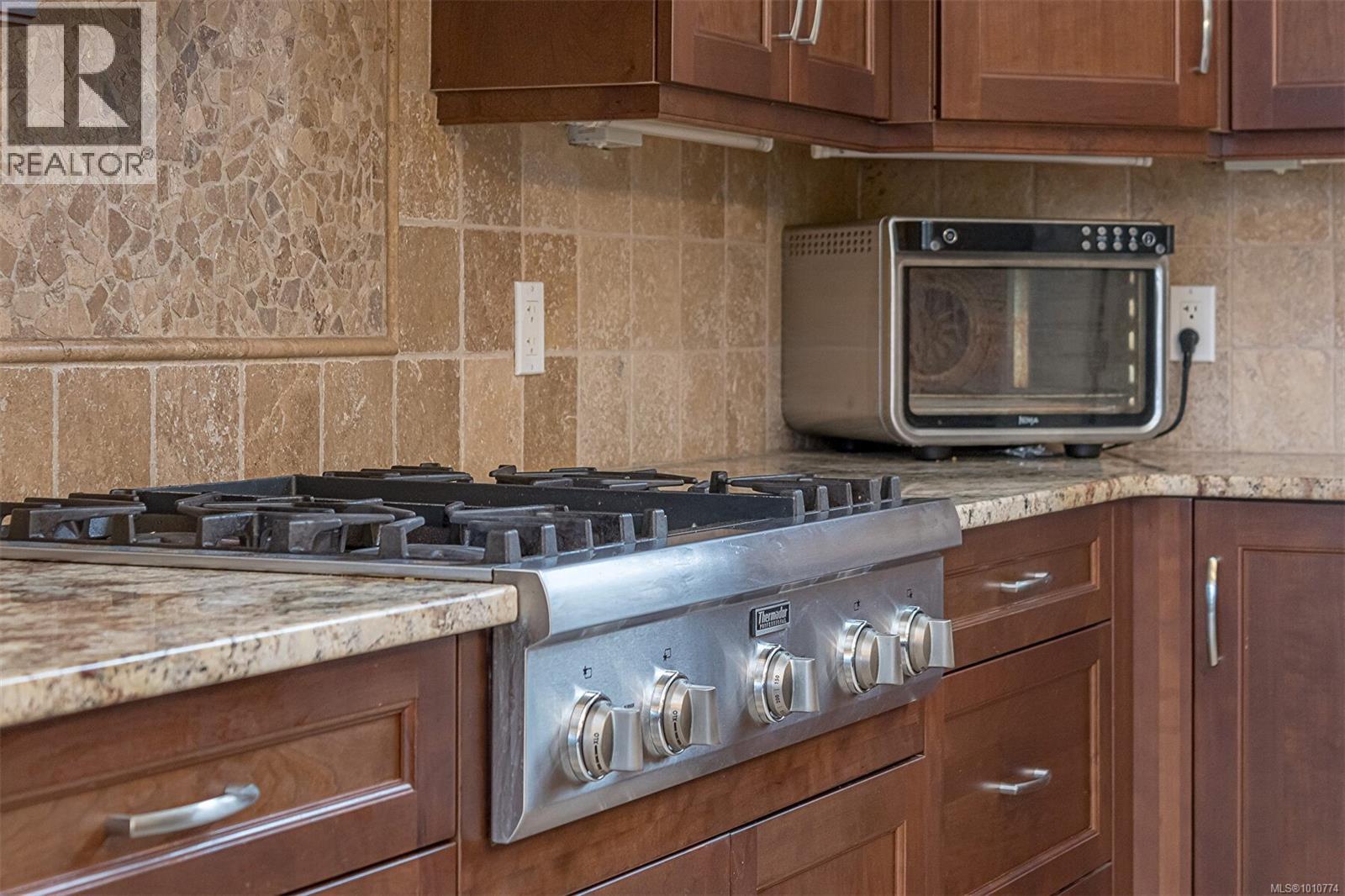 Photo 28 of 10801 Guilbride Dr, Ladysmith BC