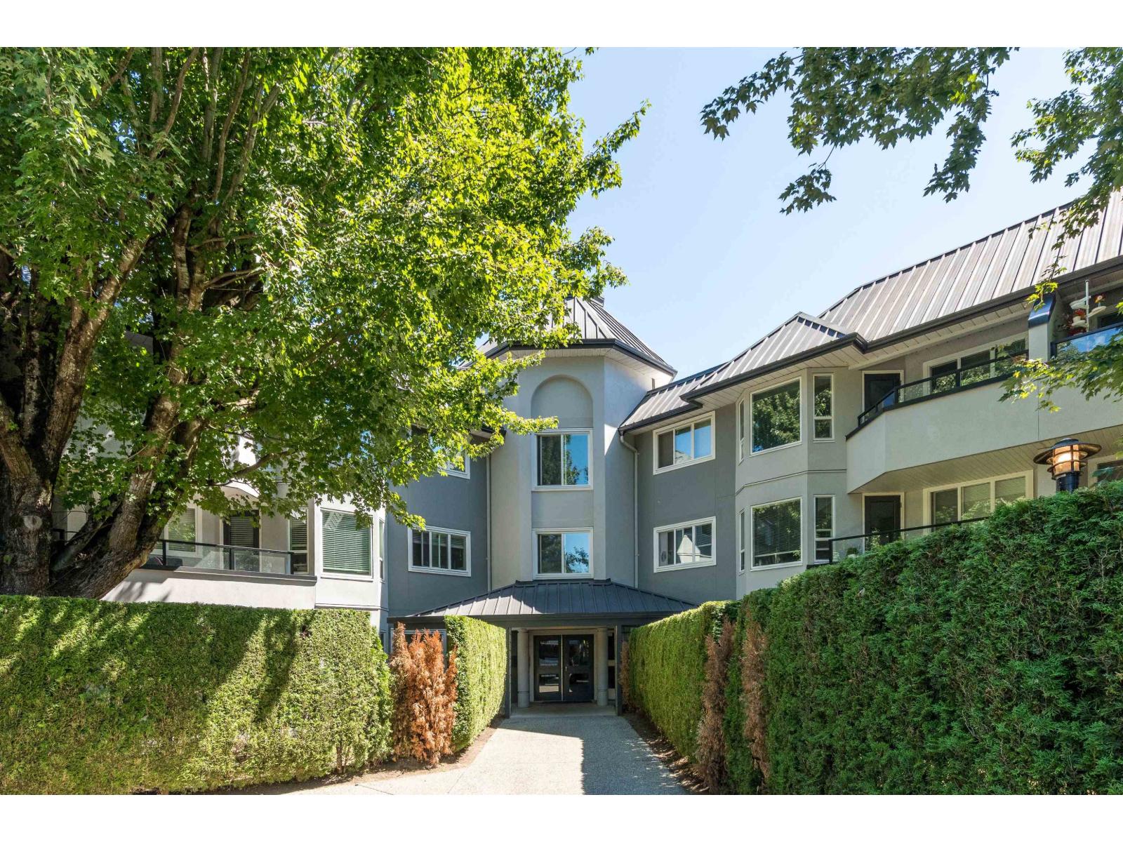 Photo 1 of 314 2700 Mccallum Road, Abbotsford BC