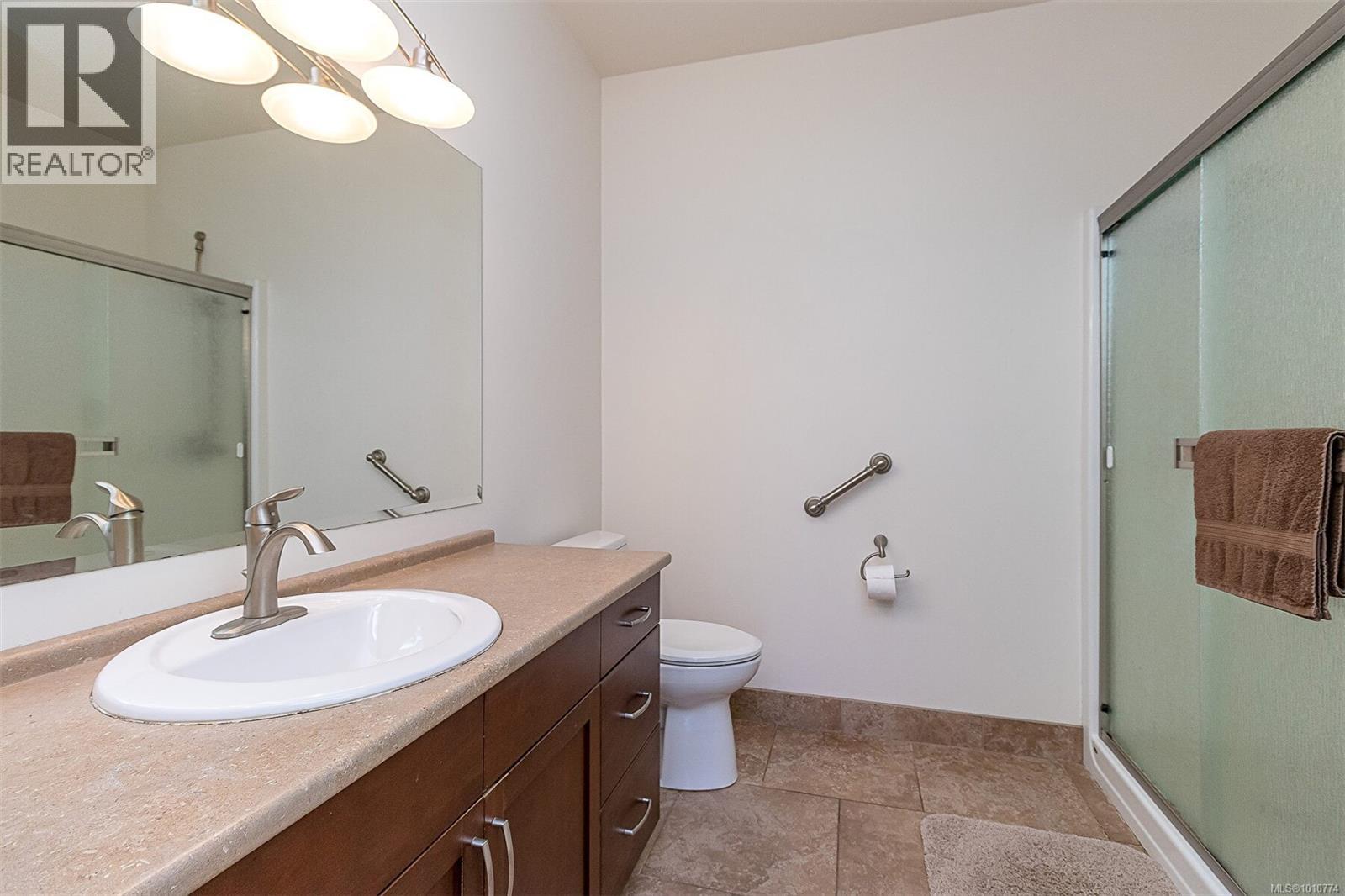 Photo 61 of 10801 Guilbride Dr, Ladysmith BC