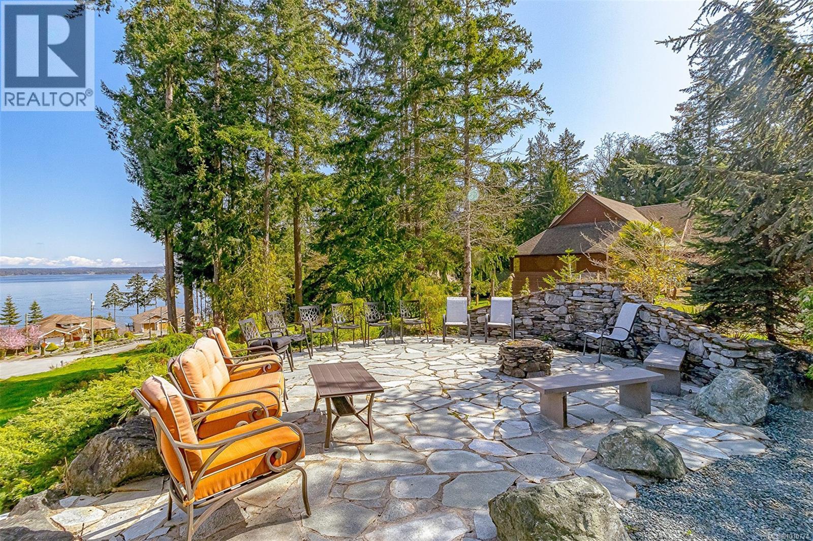 Photo 87 of 10801 Guilbride Dr, Ladysmith BC