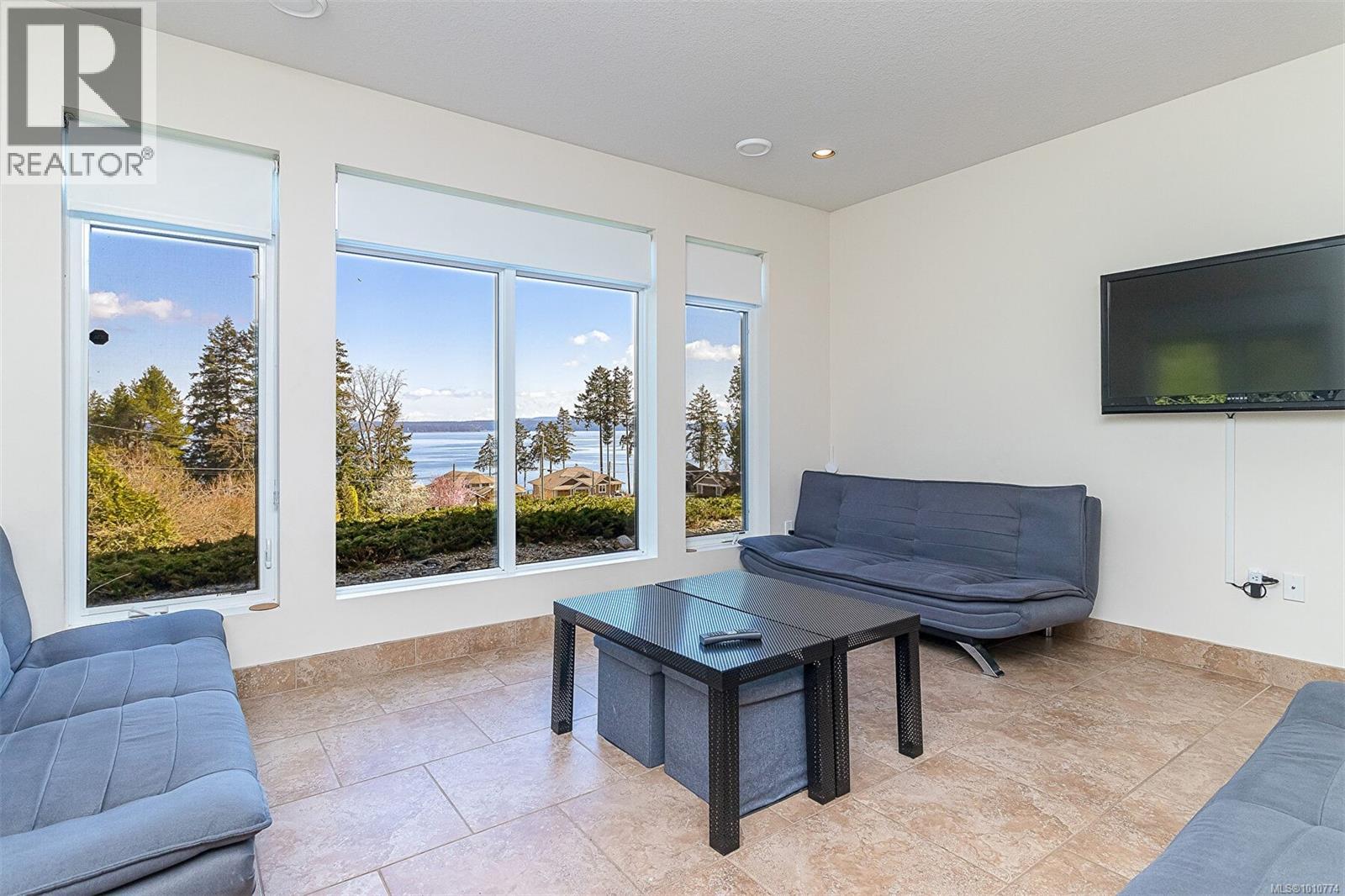 Photo 76 of 10801 Guilbride Dr, Ladysmith BC