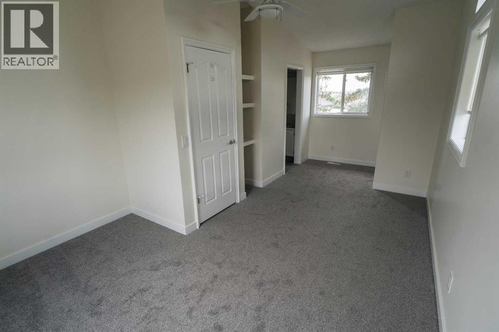 Single Family House for Sale in  Whitmire Villas NE Whitehorn Calgary 