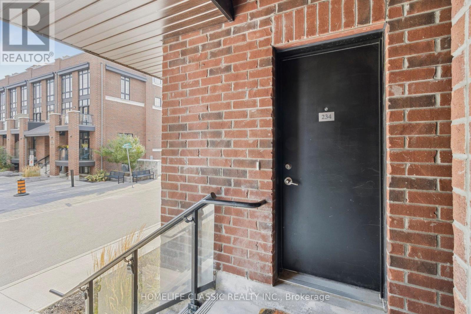 Photo 7 of 234 7 Bellcastle Gate, Whitchurchstouffville ON