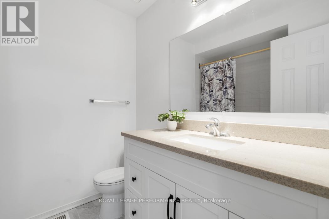 Photo 21 of 1416 Caravel Crescent, Ottawa ON