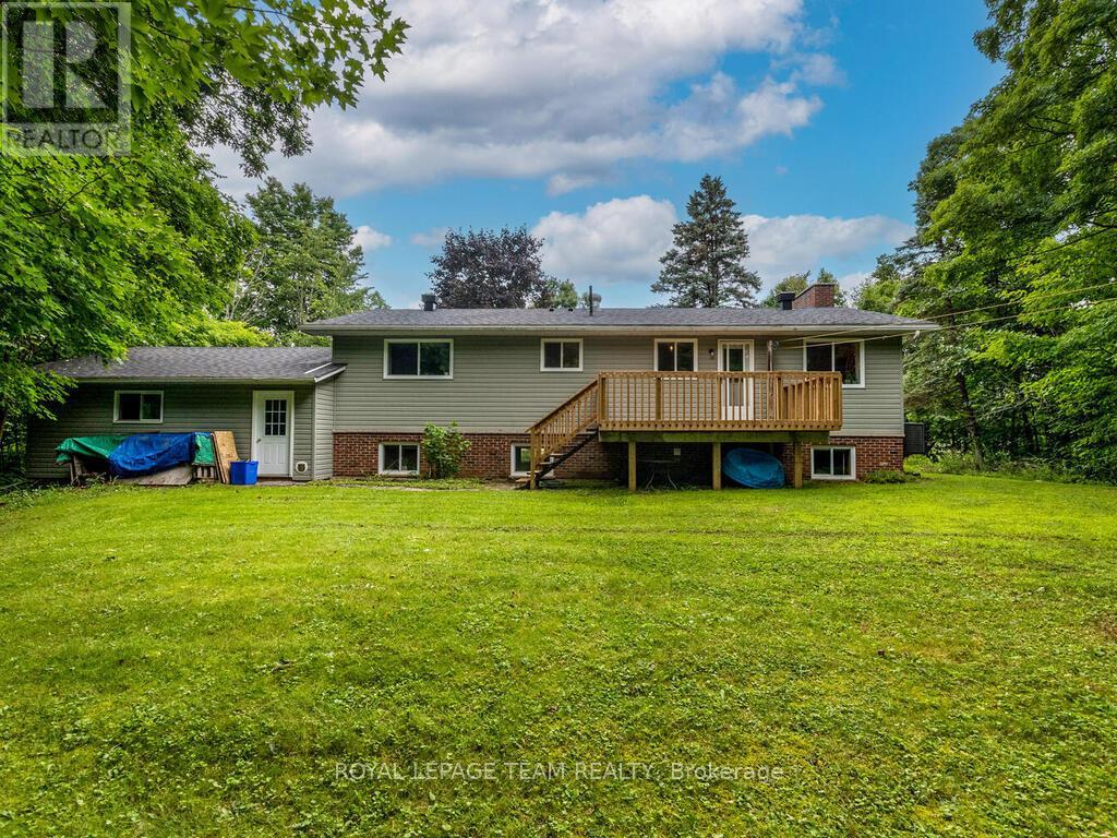 Photo 31 of 6677 Roger Stevens Drive N, Montague ON