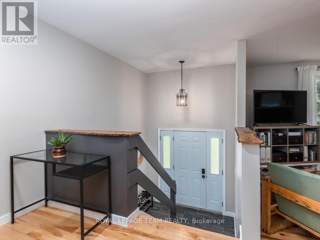 Photo 18 of 6677 Roger Stevens Drive N, Montague ON